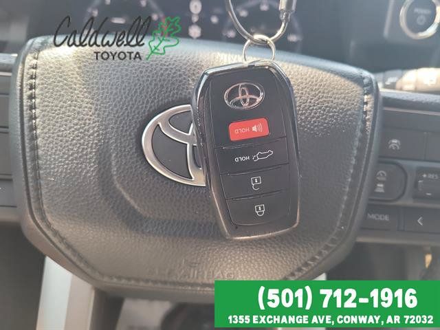 Certified 2025 Toyota 4Runner Limited AWD/4WD image 33