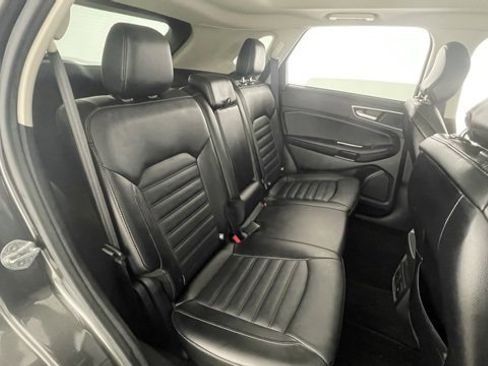 Used 2016 Ford Edge SEL w/ Equipment Group 201A image 47
