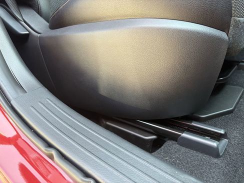 Used 2025 MAZDA CX-50 AWD 2.5 S w/ Cargo Package image 24