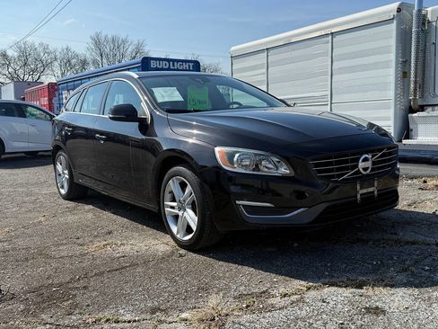 Used 2015 Volvo V60 T5 Premier image 29