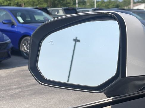 Used 2024 Hyundai Santa Fe Limited image 11