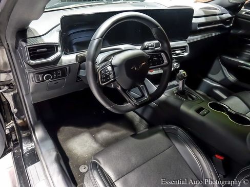 Used 2024 Ford Mustang GT Premium RWD image 15