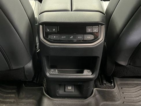 Used 2024 Lexus TX 500h AWD w/ Technology Package image 10