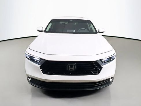 Used 2024 Honda Accord EX image 2