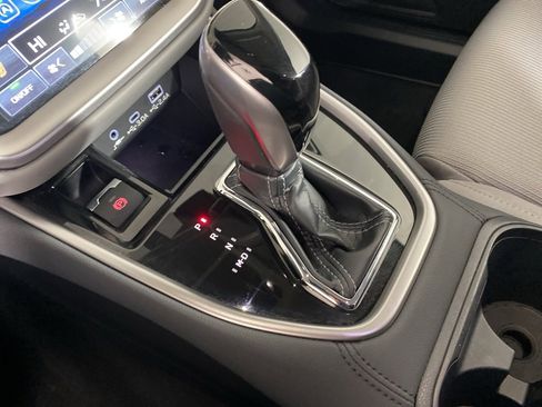 Used 2025 Subaru Legacy Premium image 18