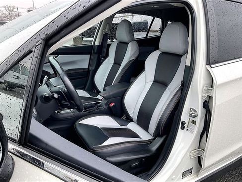 Used 2023 Subaru Crosstrek 2.5i Limited w/ Moonroof Package image 10