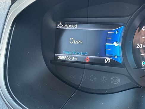 Used 2023 Ford Edge SEL image 27