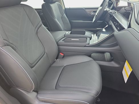 Used 2026 INFINITI QX80 Luxe AWD/4WD image 10