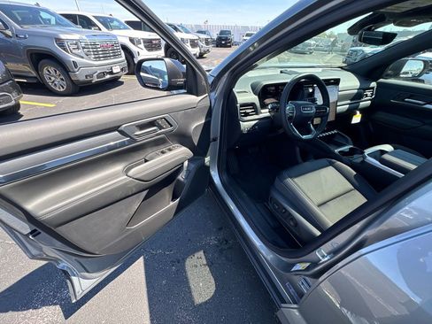 New 2026 GMC Terrain Elevation w/ Elevation Premium Package AWD/4WD image 15