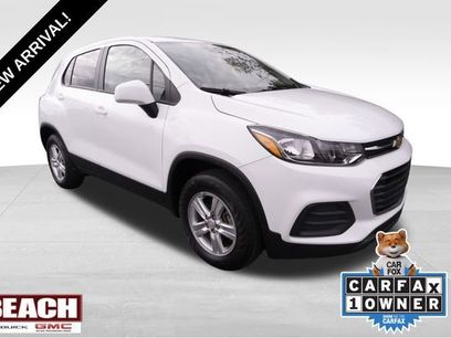 Used 2022 Chevrolet Trax LS w/ Tint and Cruise Package