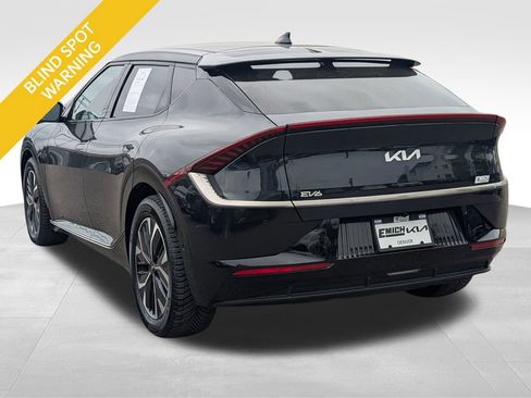 Used 2022 Kia EV6 Wind w/ Wind Technology Package AWD/4WD image 3