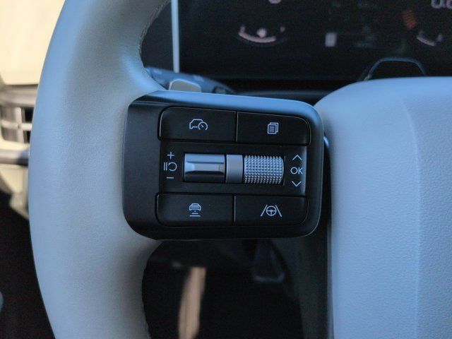 Used 2026 Hyundai Santa Fe SEL FWD image 23