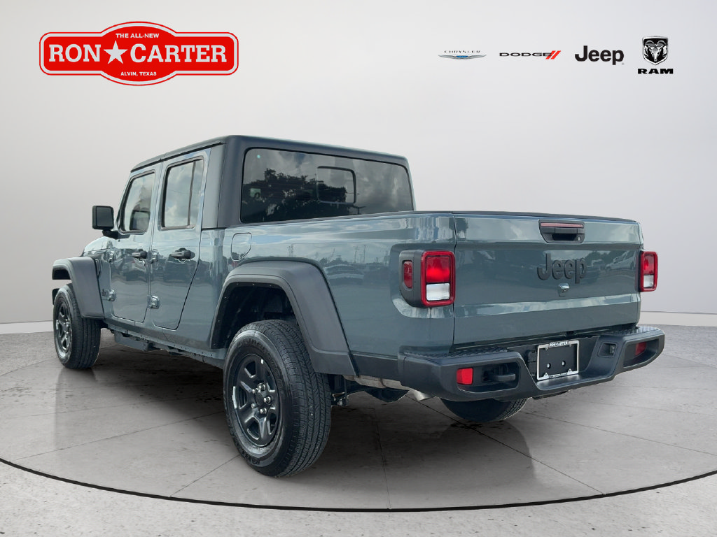 New 2026 Jeep Gladiator Sport AWD/4WD image 4
