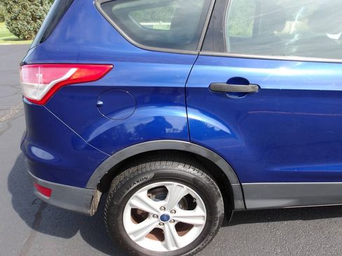 Used 2014 Ford Escape S FWD image 6