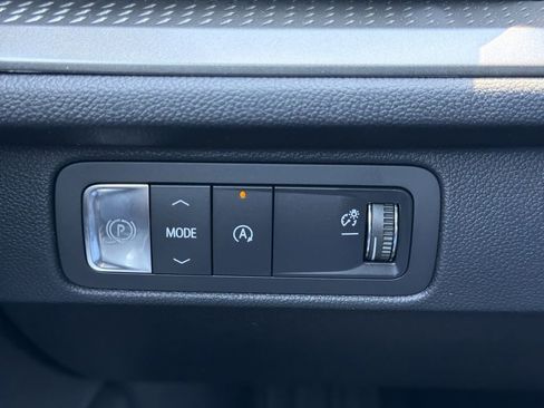 New 2026 Chevrolet Traverse LT image 11