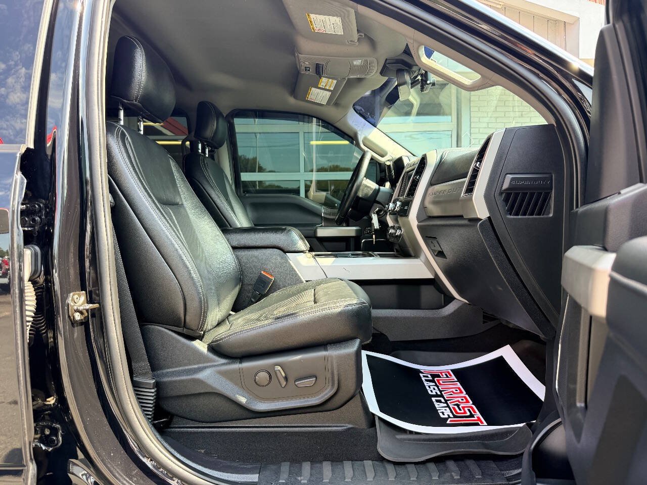 Used 2020 Ford F250 Lariat w/ Lariat Value Package AWD/4WD image 40