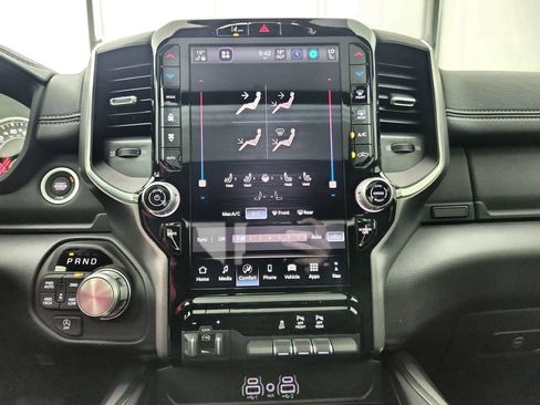 New 2026 RAM 1500 Laramie AWD/4WD image 26