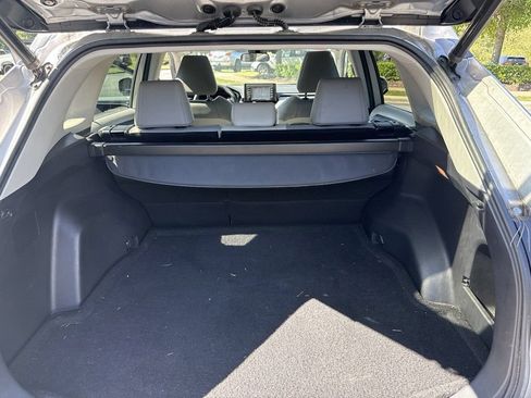 Used 2021 Toyota RAV4 XLE Premium FWD image 11