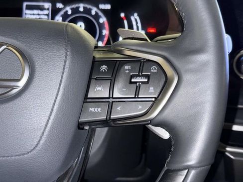 Used 2023 Lexus RX 350 Premium w/ Accessory Package AWD/4WD image 30