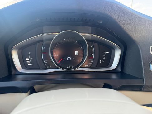Used 2015 Volvo V60 T5 Platinum FWD image 15