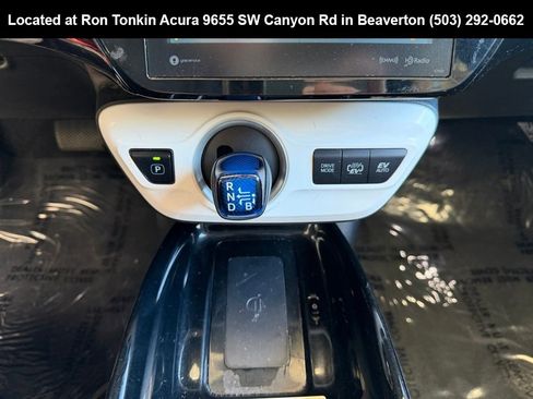 Used 2017 Toyota Prius Prime Premium w/ Preferred Accessory Package FWD image 23