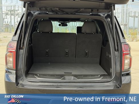 Certified 2023 Chevrolet Suburban Premier w/ LPO, Illumination Package AWD/4WD image 5