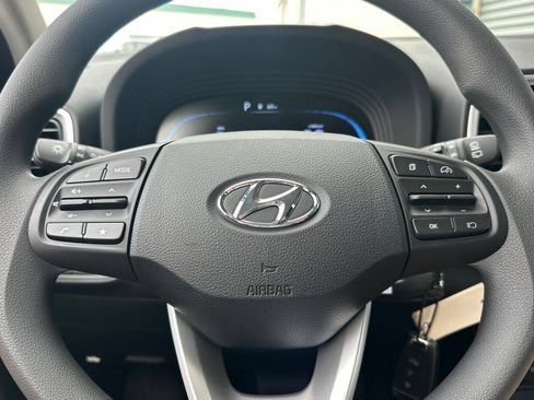 New 2026 Hyundai Venue SE FWD image 22
