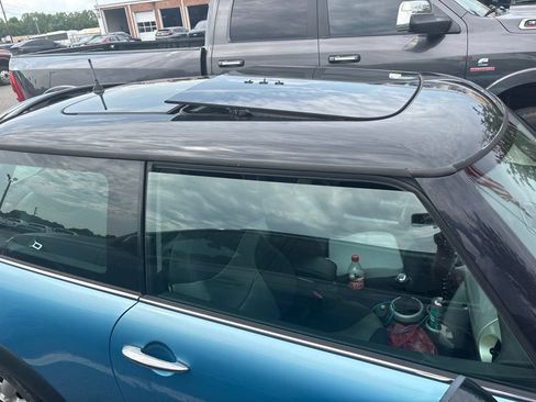 Used 2003 MINI Cooper S FWD image 5