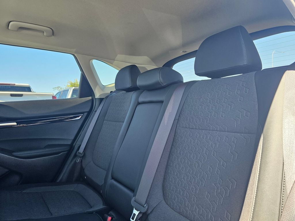 Used 2025 Kia Seltos S FWD image 17