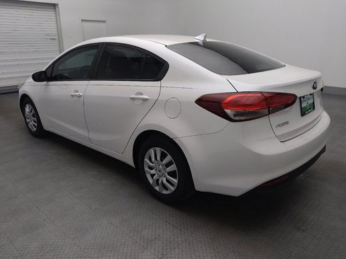 Used 2017 Kia Forte LX w/ LX Popular Package image 3