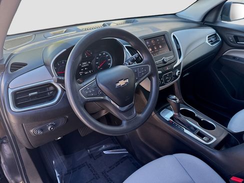 Used 2020 Chevrolet Equinox LS image 7