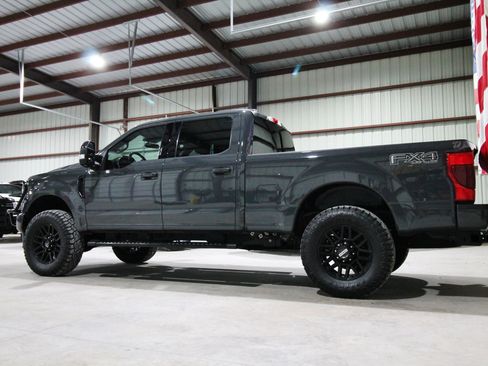 Used 2021 Ford F250 Lariat AWD/4WD image 7