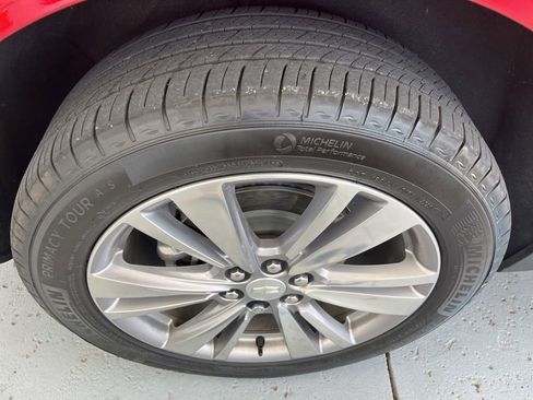 Used 2024 Cadillac XT5 Premium Luxury w/ Technology Package FWD image 11