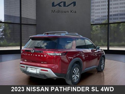 Used 2023 Nissan Pathfinder SL image 3