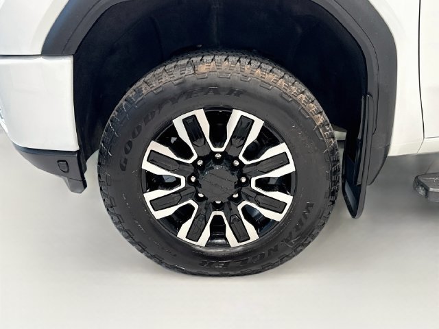 Used 2023 GMC Sierra 3500 Denali w/ Denali Ultimate Package AWD/4WD image 26