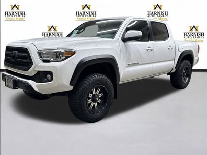 Used 2017 Toyota Tacoma TRD Off-Road w/ Tow Package (A/T)