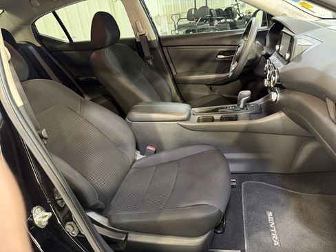 Used 2023 Nissan Sentra S FWD image 12