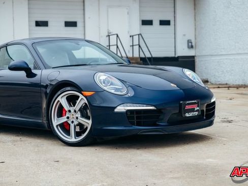 Used 2013 Porsche 911 Carrera S RWD image 38