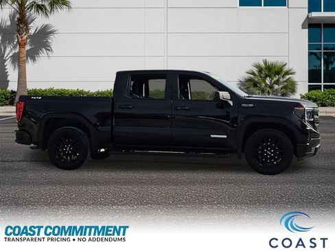 Certified 2024 GMC Sierra 1500 Elevation w/ LPO, Elevation Black Package AWD/4WD image 5