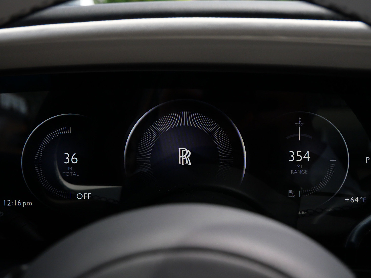 Certified 2025 Rolls-Royce Ghost AWD/4WD image 16