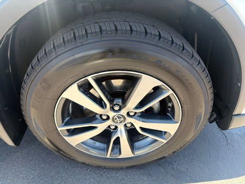 Used 2017 Toyota RAV4 XLE w/ Protection Package AWD/4WD image 9