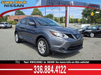 Certified 2019 Nissan Rogue Sport SV image 1