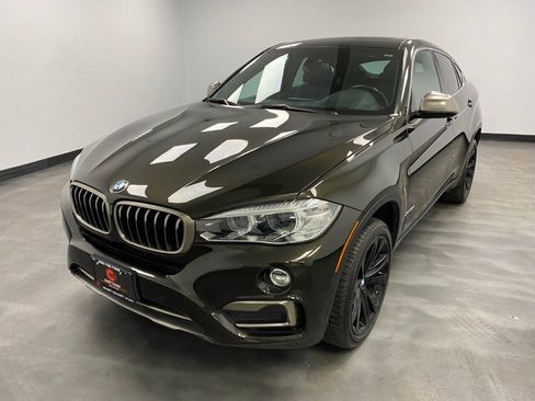 Used 2017 BMW X6 xDrive35i image 2