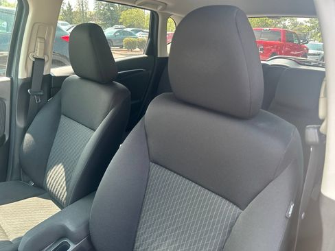 Used 2019 Honda Fit EX image 11