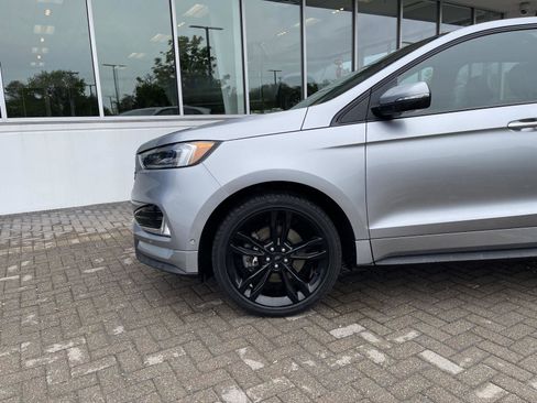 Used 2020 Ford Edge ST w/ Equipment Group 401A AWD/4WD image 9