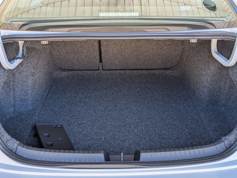 Used 2025 Volkswagen Jetta S image 18