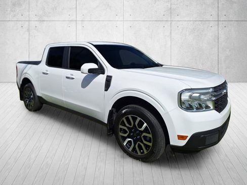 Used 2022 Ford Maverick Lariat w/ Equipment Group 500A Standard image 7