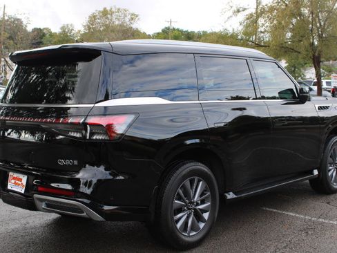 Used 2025 INFINITI QX80 Pure w/ Cargo Package image 7
