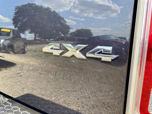 Used 2015 RAM 2500 Laramie w/ Convenience Group image 27