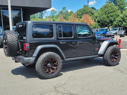 Used 2018 Jeep Wrangler Unlimited Rubicon w/ Dual Top Group AWD/4WD image 10